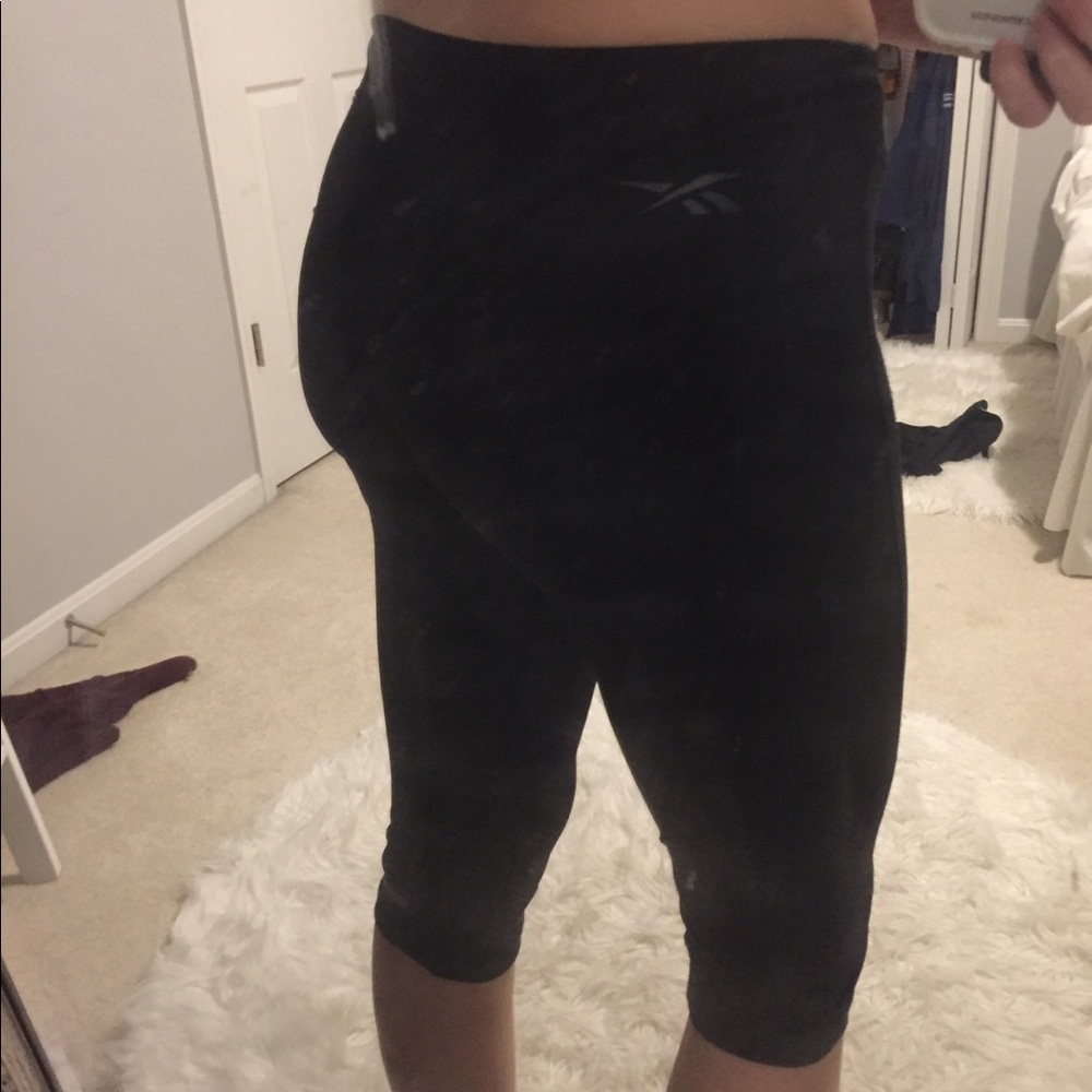 NWOT Reebok Training Capris - Picture 6 of 7